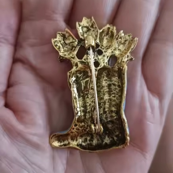 Blue Garden Boot with Tulips Brooch – Whimsical Floral Pin - Picture 6 of 10